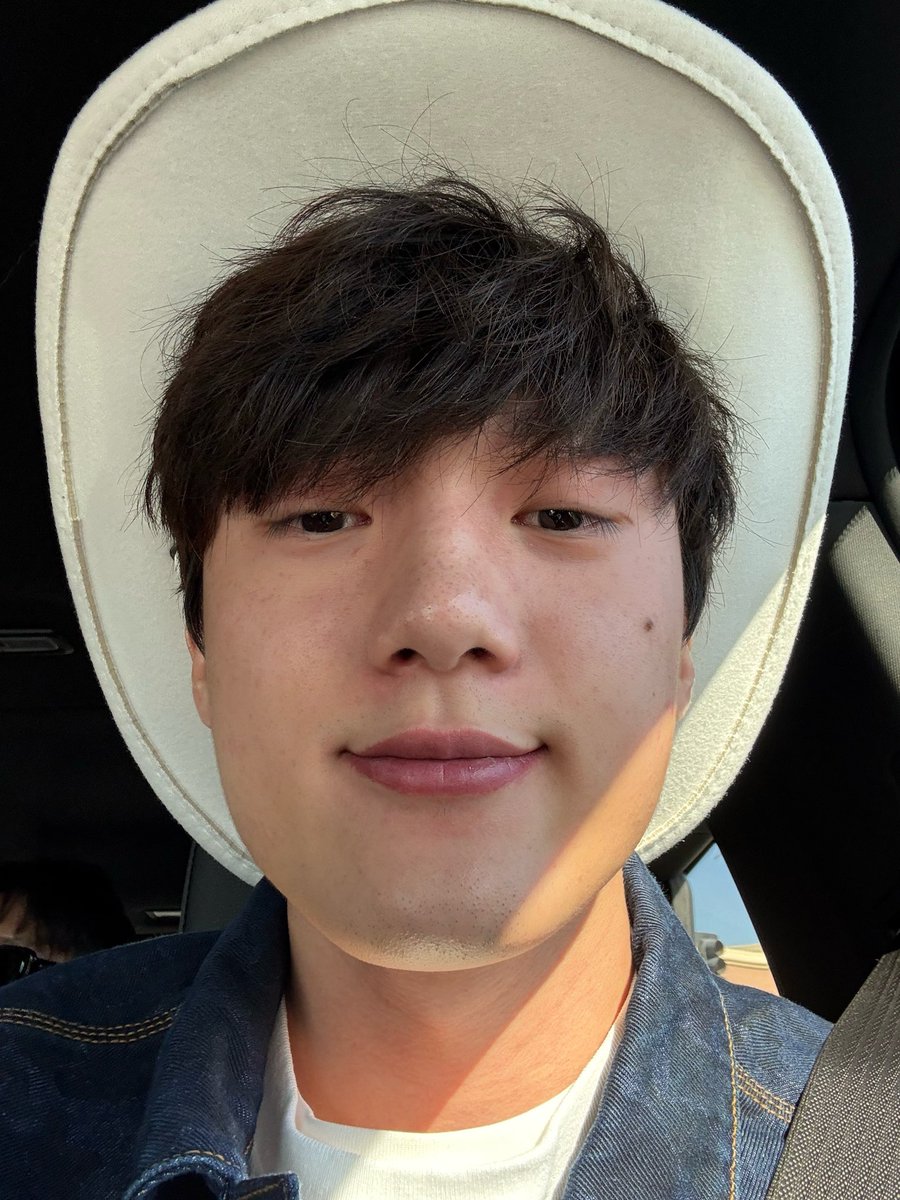 iiTzTimmy tweet media