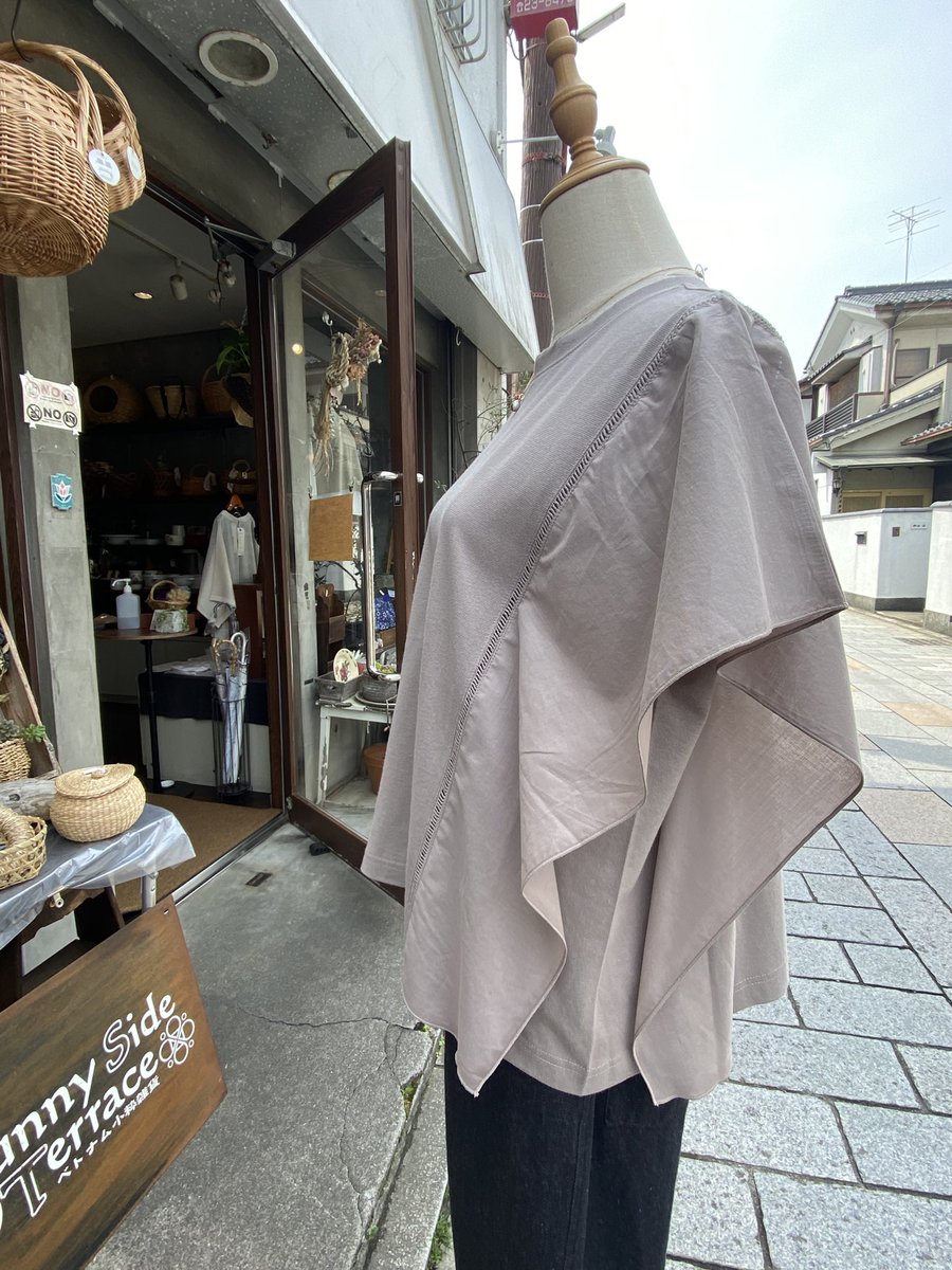 sunnyside720's tweet photo. お買い上げ前提のお取り置き、通販も承ります!
お気軽にお問い合わせください。
InstagramのDM、facebookのメッセージ
tel:049-226-2908
mail:shokonny104@gmail.com
サニーサイドテラス営業中~!
*
#川越 #サニーサイドテラス
#kawagoe #sunnysideterrace
#LILASIC #おしゃれTシャツ https://t.co/kkrYt5LTRR