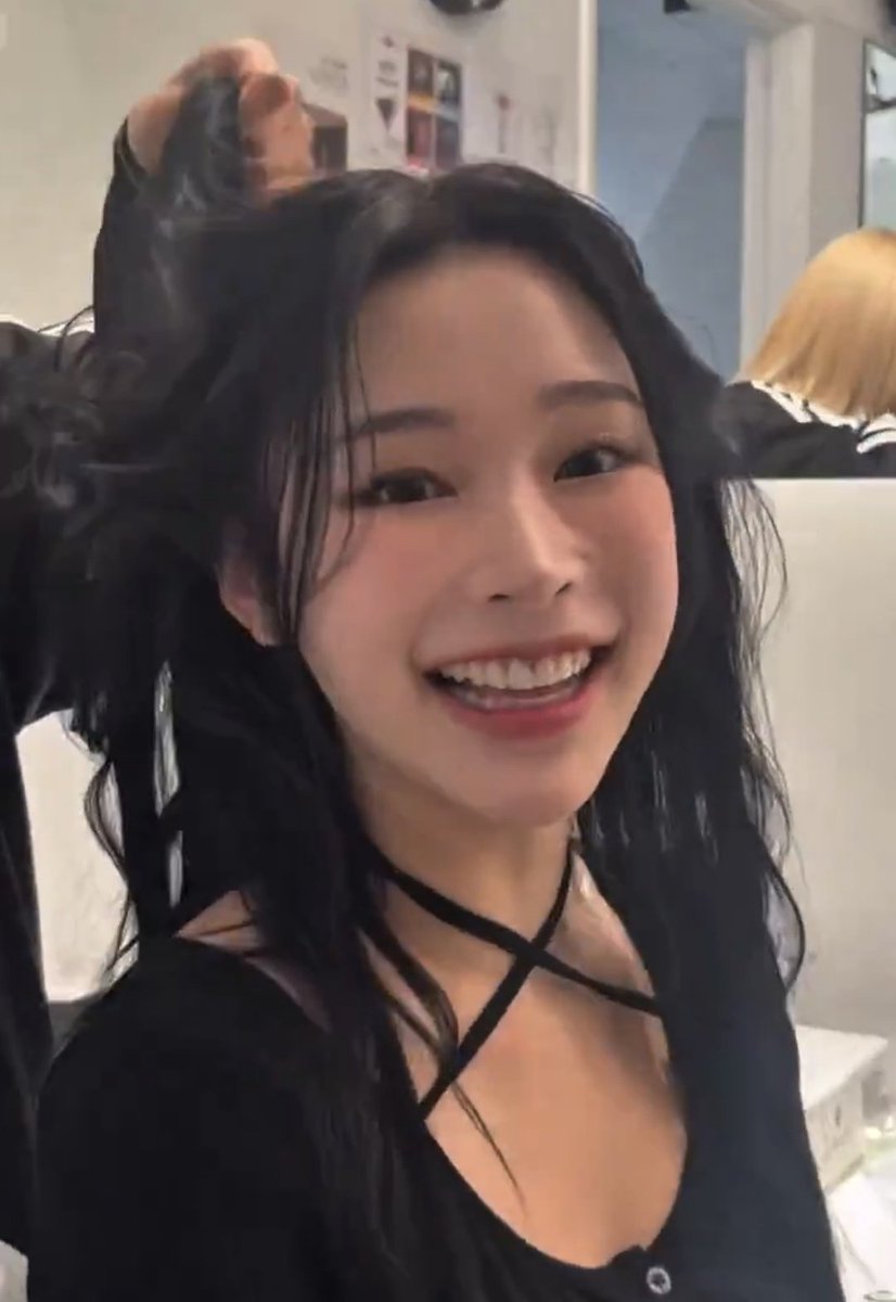 siyooist's tweet photo. the prettiest smile ❤️‍🩹 https://t.co/KMKyTU7f4J