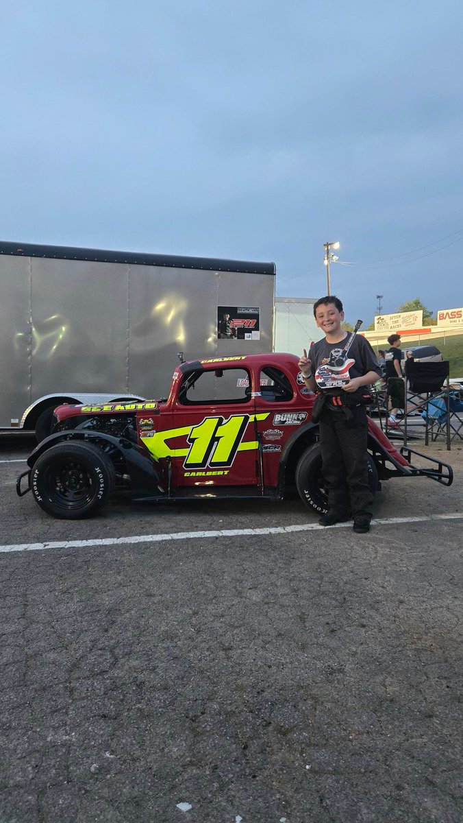 USLegendCars's tweet photo. This last race concludes the 2025 Spring Nationals!ππ
CHARGERS: Bryson Carlbert
BANDITS: Brexton Busch
SEMI-PRO: Chase Burgeson
PRO: Michael Crafton
#INEXSpringNats | #INEX https://t.co/fTpaD1vyn4