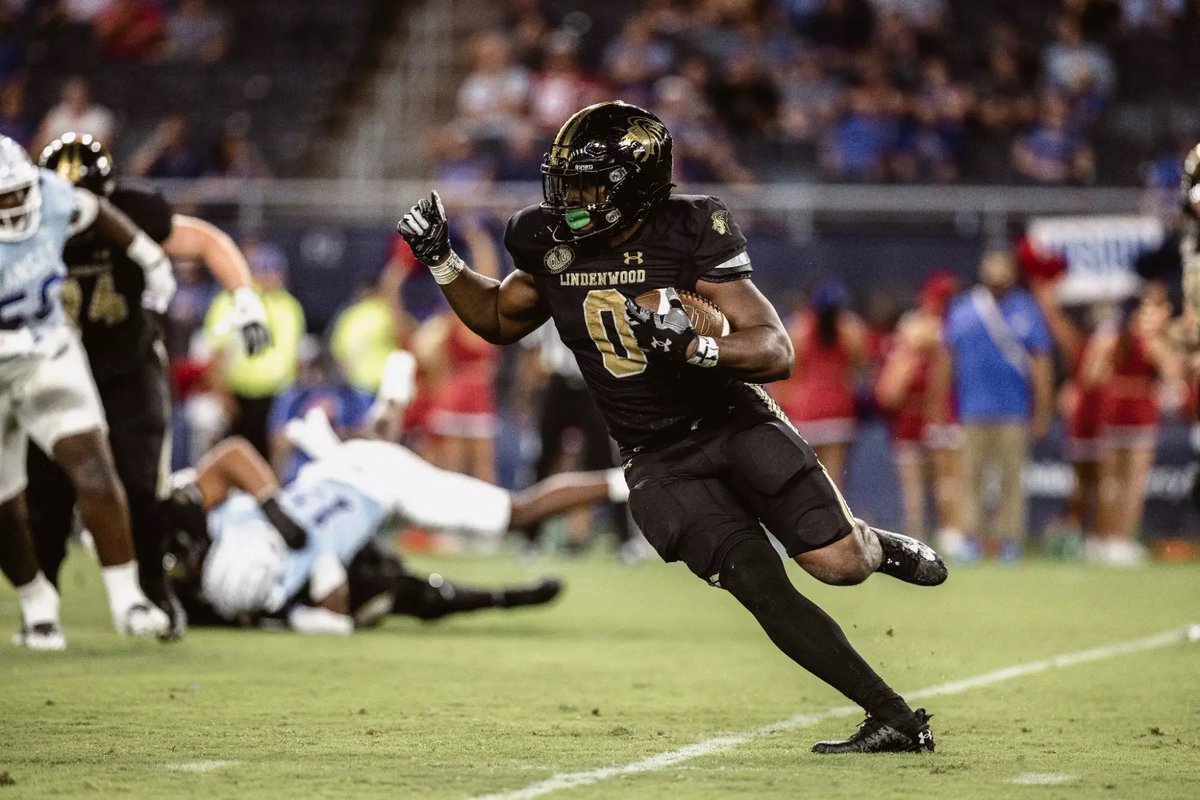 Marrio Williams Jr (JC ILB) (@next_up_marrio) on Twitter photo #AGTG After a great talk with <a href="/CoachFinley_/">Will Finley</a> I’m blessed to receive my first D1 offer to Lindenwood University‼️ <a href="/EricInama/">Eric Inama</a> <a href="/Coach_O19/">Michael ONeill</a> <a href="/coachstevie_t/">Steve Tu'ikolovatu</a> <a href="/SnowCollegeFB/">Snow College Badger Football</a> #AGTG After a great talk with <a href="/CoachFinley_/">Will Finley</a> I’m blessed to receive my first D1 offer to Lindenwood University‼️ <a href="/EricInama/">Eric Inama</a> <a href="/Coach_O19/">Michael ONeill</a> <a href="/coachstevie_t/">Steve Tu'ikolovatu</a> <a href="/SnowCollegeFB/">Snow College Badger Football</a>