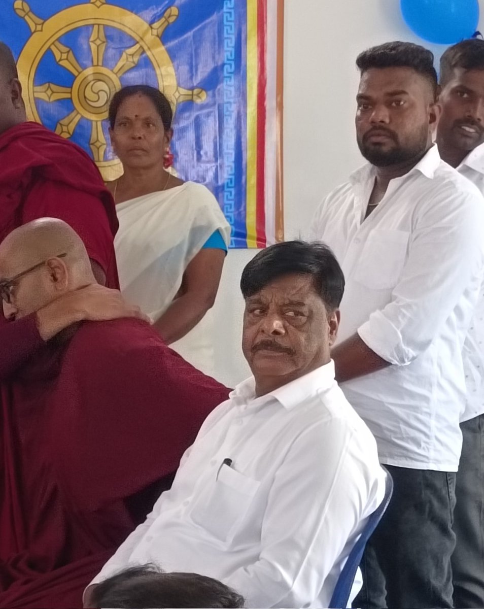 ShanthuRBelli's tweet photo. ಕರ್ನಾಟಕ ಸರ್ಕಾರ ಸಮಾಜ ಕಲ್ಯಾಣ ಇಲಾಖೆ ಸಚಿವರು ಹಾಗೂ ಮೈಸೂರು ಜಿಲ್ಲಾ ಉಸ್ತುವಾರಿ ಸಚಿವರಾದ ಸನ್ಮಾನ್ಯ @CMahadevappa ರವರಿಗೆ ಹುಟ್ಟುಹಬ್ಬದ ಹಾರ್ದಿಕ ಶುಭಾಶಯಗಳು.
#DrHCMahadevappa https://t.co/fs25pd3LYL