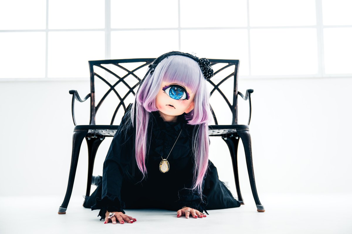 plumo_pluplu's tweet photo. 井戸から貞子なら椅子からぷるぷるです👁️ﾆｭﾝ

📷@shadow_play206 https://t.co/DriBpUeZ9J