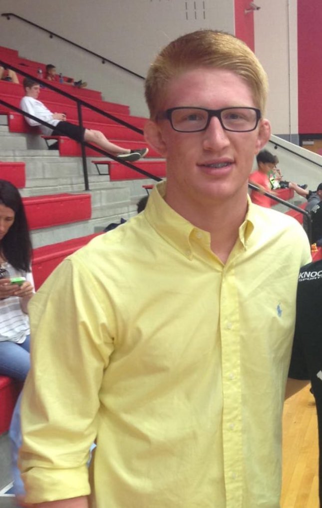 DovySimuMMA's tweet image. bo nickal in his youth 🤓