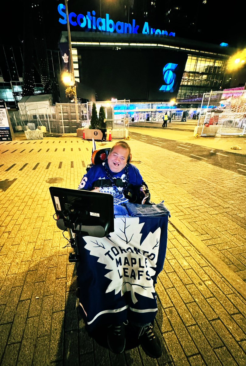 AndrewONielsen's tweet photo. Tomorrow night!!! 👊 @MapleLeafs #leafsnation #leafstailgate #Leafsforever #goLeafsgo #Leafs @NHL #StanleyCup #StanleyCupPlayoffs #NHL https://t.co/BM9aD1lhmB