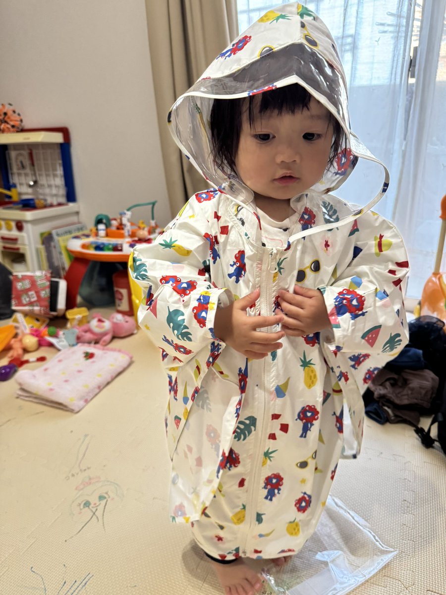 大阪万博行ってきました！ 娘には「ミャクミャクのレインポンチョ」を