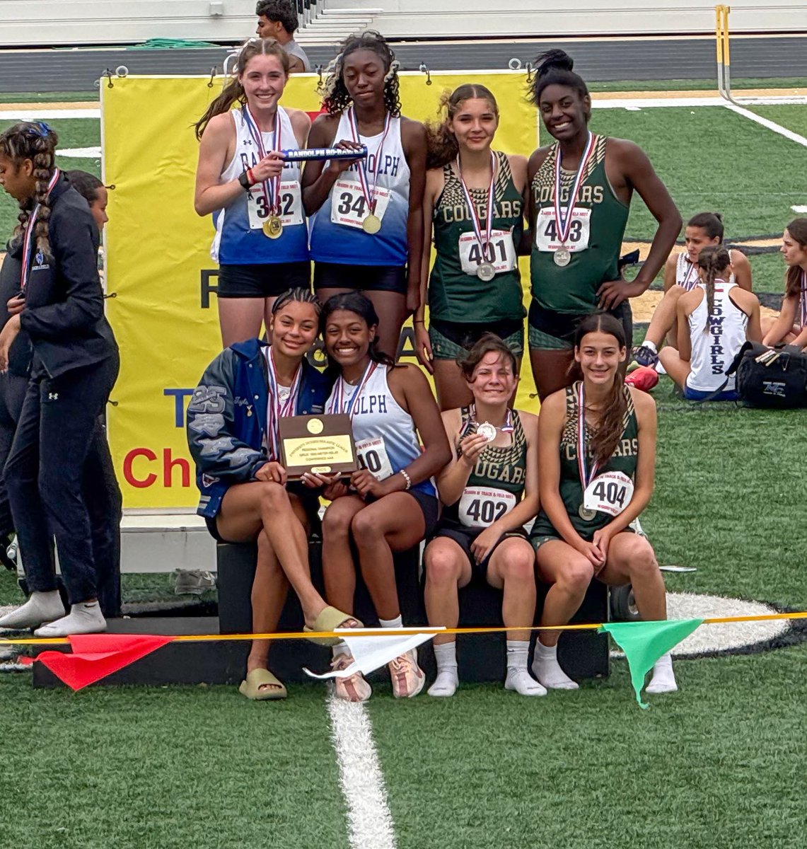 CherikaLená tweet media