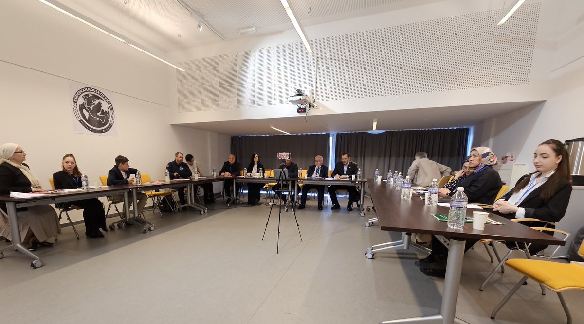 thechechenpress.com/news/18573-v-b…
On  19.04 in the suburbs of Verviers, Belgium, a conference was held on "Human Rights and Refugee Protection in Europe: Challenges of Migration Policy. The initiator and organizer of the conference was the human rights center "European House of Peace".