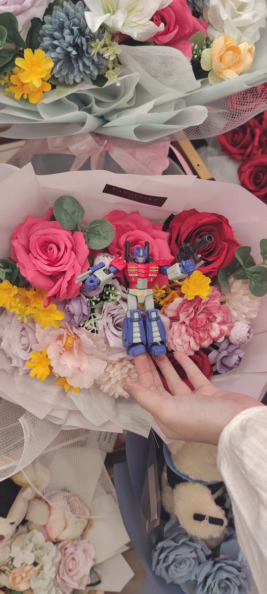 jsmcxxx's tweet image. beautiful oppy ~ 🌼🌷🌸🌹🌺

#tf #transformers #optimusprime