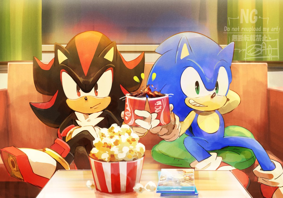 ソニックムービー3のBlu-ray買ってから、ずーーーと観たくて、ようやく昨日観れた！これでいつでも家で観返せる！！！！映画館でも観たけどやっぱシャドウ格好良いなぁ！
＃ソニかつ