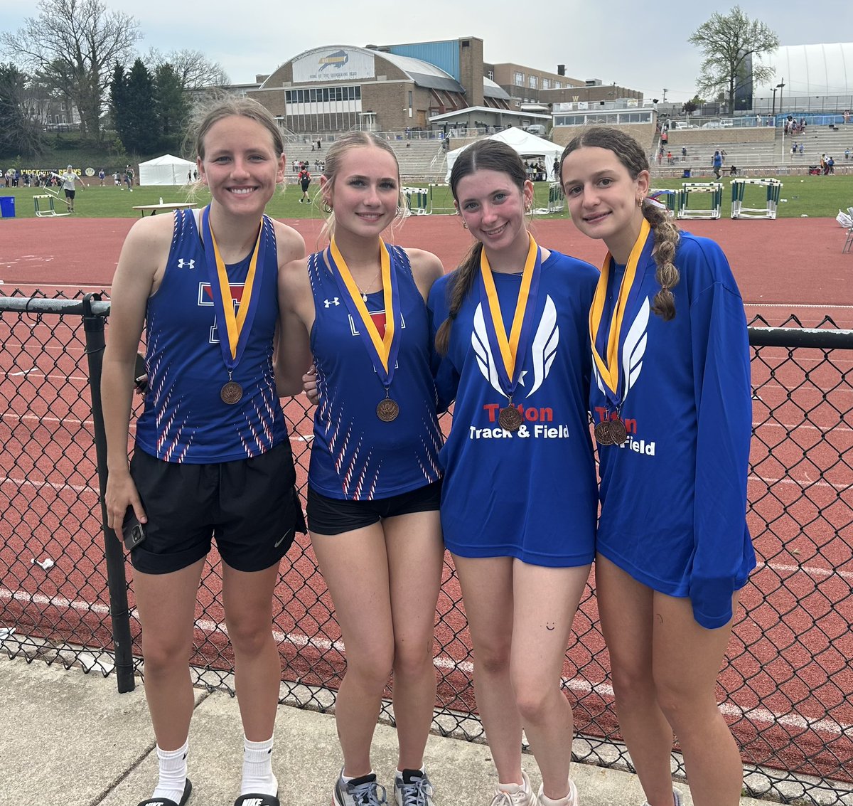 TritonXCTF's tweet photo. Great day at the Woodbury Relays today! The girls took home medals in the DMR, SMR, and 3k Steeple Chase! Proud of the way all our girls competed and looking forward to Penn Relays and George Rowland Relays next weekend!! https://t.co/8IkRGSFLTg