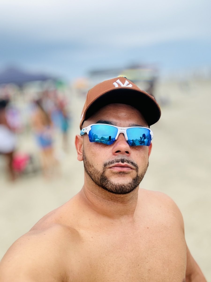 interlagoszs's tweet photo. Hj rendeu 

#praia #gay https://t.co/8fQHmJhzhp