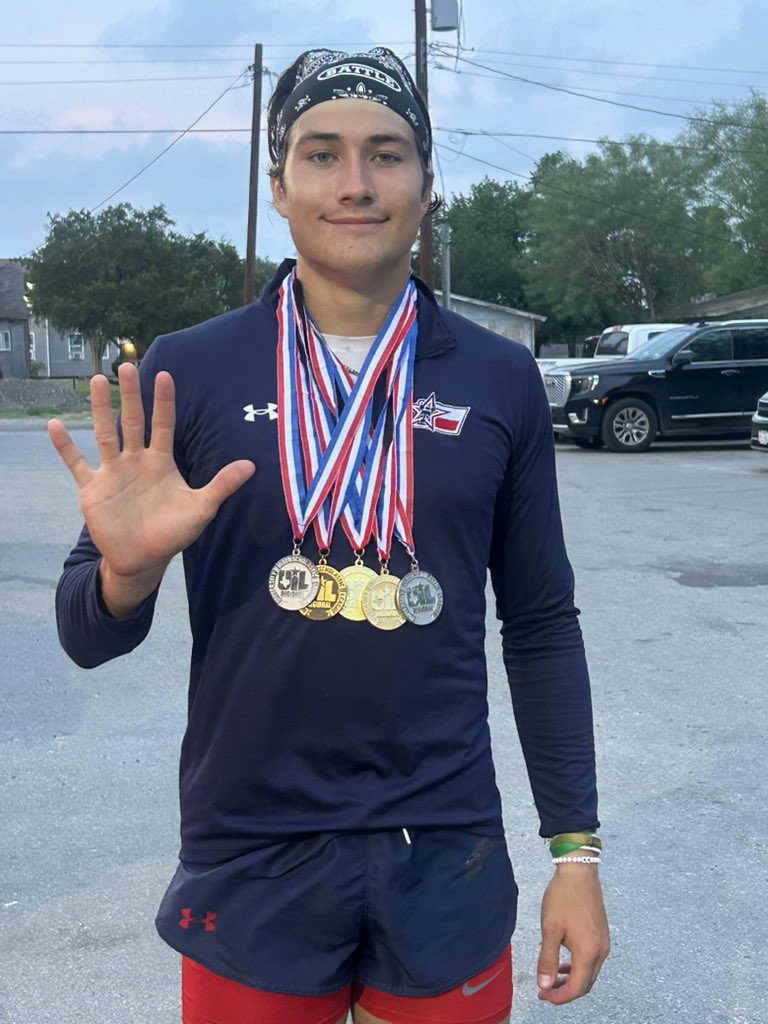 5 events, 5 medals, 5 events to compete in at state! <a href="/nolan_waida/">Nolan Waida</a> is a stud! #TexanPride 
<a href="/ShaneMeling/">Shane Meling</a> <a href="/Cory_Mose/">Cory Mose</a> <a href="/Rickyprep/">Rick Cantu</a>