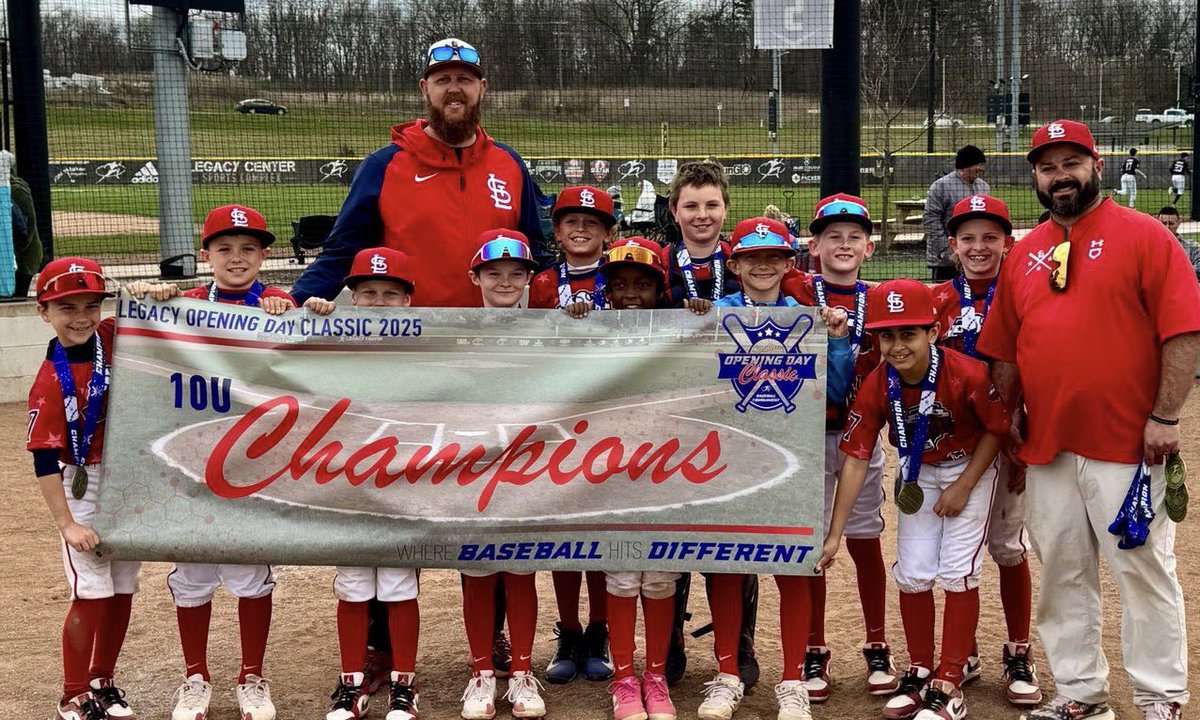StateLineStars's tweet photo. Congratulations to our 10U Stars!! ⭐️⭐️⭐️⚾️⭐️⭐️⭐️
Legacy Opening Day Tournament Champs 💍 💍
Over the 4 game run the boys averaged just over 10 hits per game!! 🔥 🦇 🔥
@StateLineStars 
@LegacyMI_BAS 
@BrightonMI https://t.co/gWs9SIXQqC