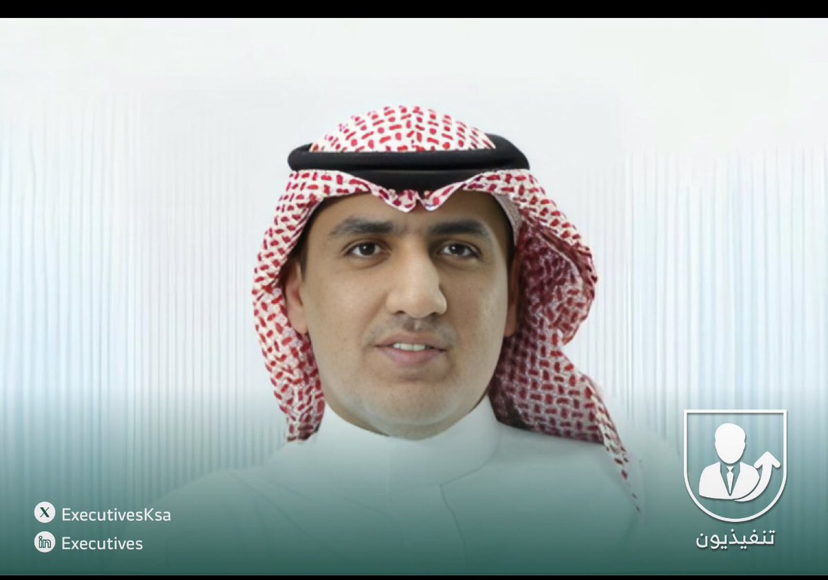 hr1037422's tweet photo. تعيين الأستاذ عبدالرحمن بن عبدالله العيبان (مساعداً لوزير الصحة).

◉ يتمتع الأستاذ عبدالرحمن العيبان بخبرة واسعة في إدارة الموارد البشرية تمتد لأكثر من 25 عامًا في مجالات إدارة الموارد البشرية داخل القطاعين العام والخاص، ويُعد من الكفاءات الوطنية البارزة في تطوير المواهب شغل خلالها العديد من المناصب القيادية أبرزها:
•وكيل وزارة الصحة للموارد البشرية.
•مستشار تطوير الموارد البشرية في وزارة التجارة والصناعة.
•مدير إدارة الموارد البشرية في الشركة الوطنية للرعاية الطبية.
•مدير إدارة الموارد البشرية في شركة KPMG.
•مدير الشؤون الإدارية في شركة الراجحي العالمية.
•مساعد مراجع في صندوق التنمية الصناعية السعودي.

◉ بالإضافة إلى منصبه القيادي فإن الأستاذ عبدالرحمن العيبان يشارك في عضوية عدة مجالس أبرزها :
•عضو مجلس إدارة هيئة الهلال الأحمر السعودي.
•عضو مجلس إدارة المجلس التأسيسي للتجمع الصحي الشرقي .
كما شغل عضوية مجلس إدارة المؤسسة العامة للتأمينات الاجتماعية.

◉ يحمل الأستاذ عبدالرحمن العيبان درجة الماجستير في إدارة الموارد البشرية من جامعة تكساس أي إم في الولايات المتحدة الأمريكية وشهادة ماجستير أخرى في إدارة الأعمال من جامعة الملك سعود والبكالوريوس في نظم المعلومات من جامعة الملك سعود  بالإضافة إلى شهادة إدارة الموارد البشرية من جامعة تكساس أي إم.
Abdulrahman Al-Aiban