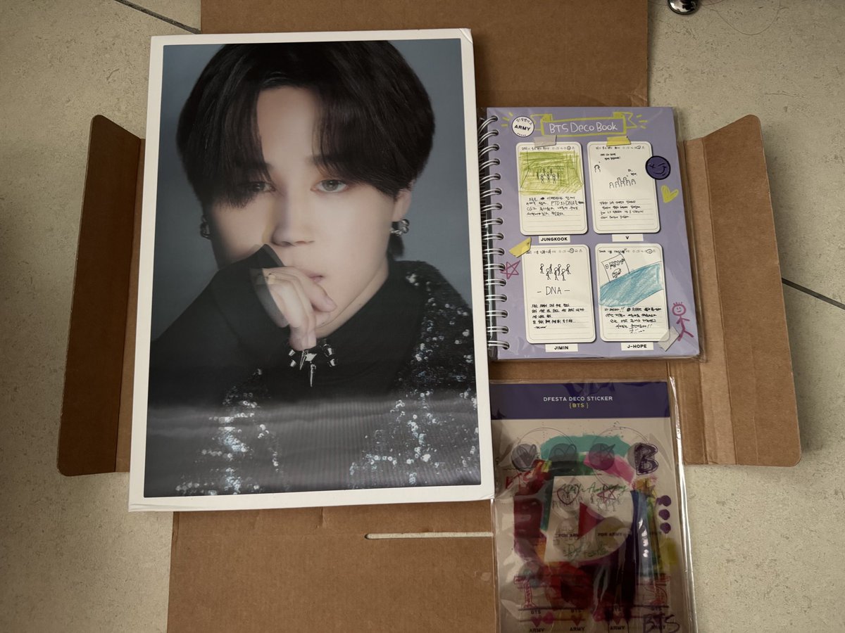 jimin lover⁷ tweet media