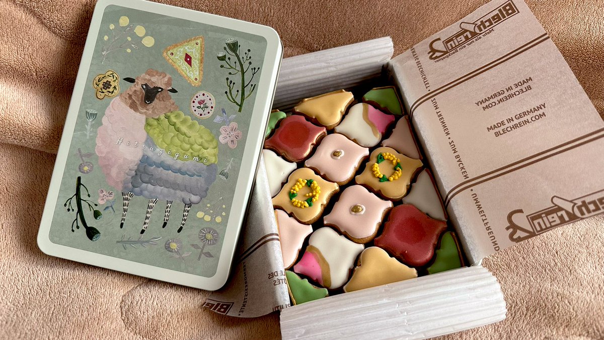 yumamay's tweet photo. 素敵すぎるクッキー缶が届いた🥰
ひつじ組さん…！
気になってたのが買えて嬉しい♡ https://t.co/aSWcek6evp