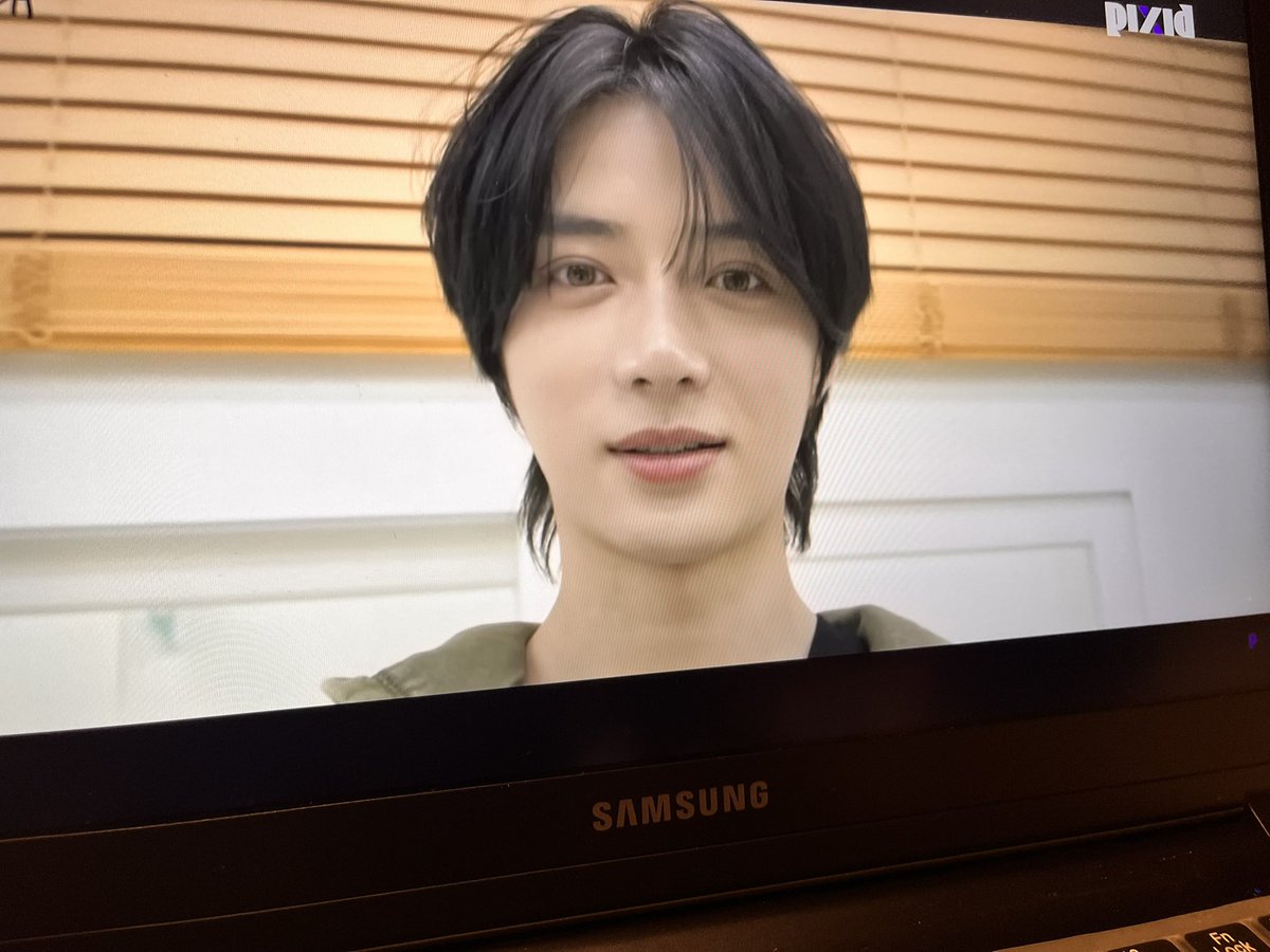 TERRYNAT0R's tweet image. Bestiez indeed 
#streamingsoobin
#SOOBIN #수빈 #スビン