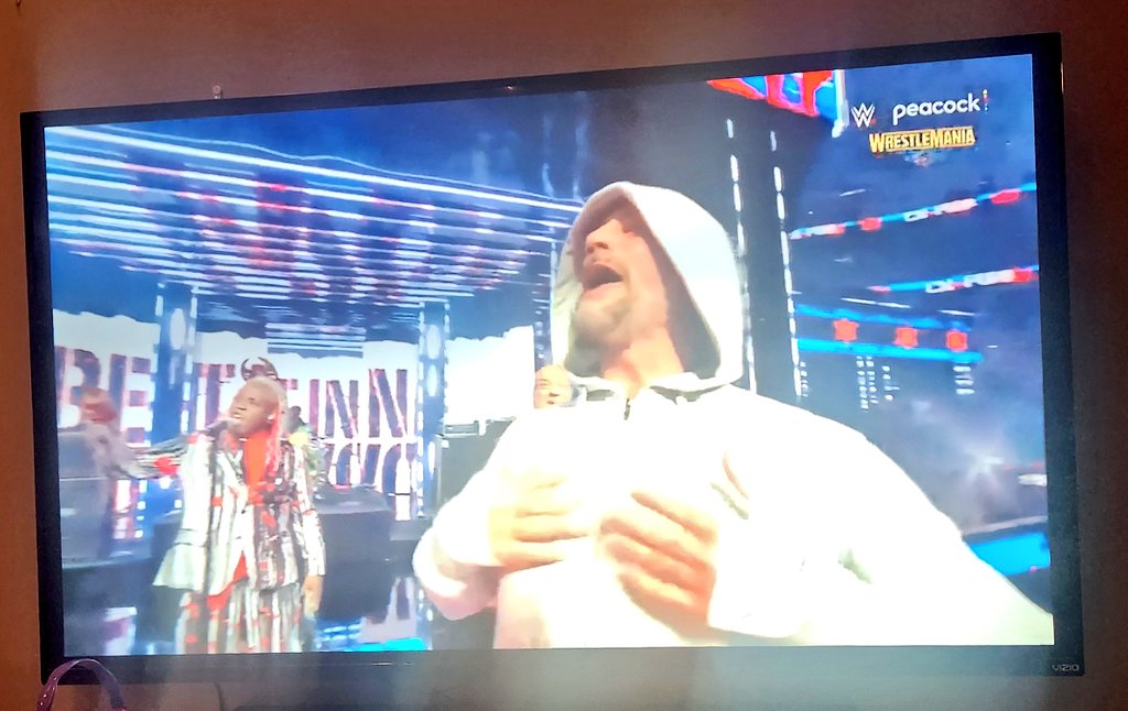 mikewickett's tweet image. Living Color LIVE for CM Punk's entrance ARE YOU KIDDING ME?!?!?!?

#WrestleMania #WWE #TheBestInTheWorld #WrestleMania41