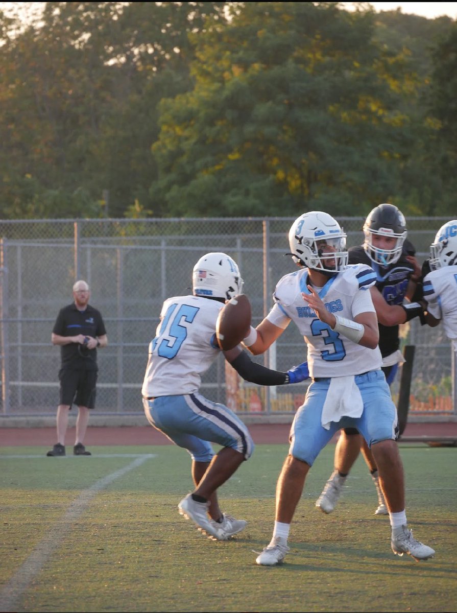 Timothy Hernandez (@timh_3) on Twitter photo Thank You for the invite to the 2025 Elite V NY Football Showcase <a href="/EliteVShowcase/">Elite V Showcase</a> . Ready to show my skills and work with the best of the best. @AlexGleitman ,@CatapultSports @jd_xos,@coachkenbarger <a href="/AboutUOutreach/">About U Outreach</a>,<a href="/jared_valluzzi/">Jared Valluzzi</a> @PRZCaleb <a href="/CoachG_LIC/">Coach Giardina</a> Thank You for the invite to the 2025 Elite V NY Football Showcase <a href="/EliteVShowcase/">Elite V Showcase</a> . Ready to show my skills and work with the best of the best. @AlexGleitman ,@CatapultSports @jd_xos,@coachkenbarger <a href="/AboutUOutreach/">About U Outreach</a>,<a href="/jared_valluzzi/">Jared Valluzzi</a> @PRZCaleb <a href="/CoachG_LIC/">Coach Giardina</a>