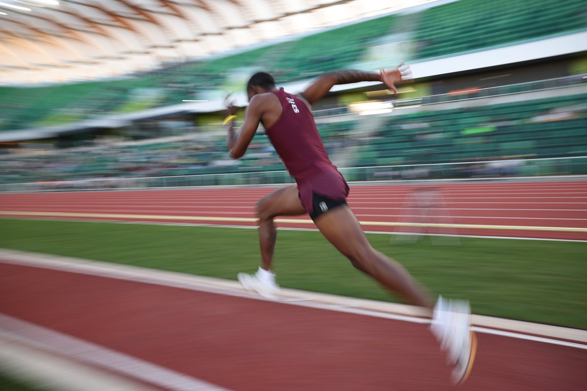 aggietfxc's tweet photo. Another pair in the top✌️for the Aggies in the men's long jump‼️

1️⃣ Mason Mangum - 7.72m/25-4
2️⃣ Khybah Dawson - 7.44m/24-5

#GigEm // #AggieTF https://t.co/Rn1iIrrxzc