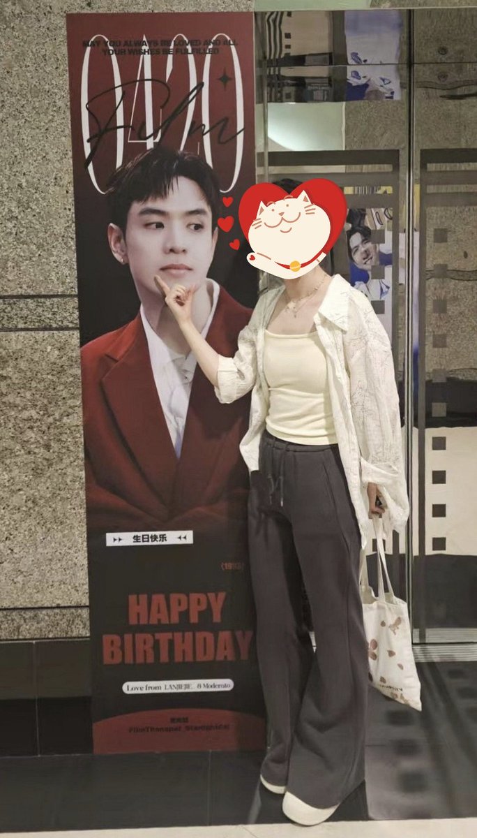 moderato8140918's tweet photo. Happy birthday to you, baby~
May u get well soon and come back to us with a healthy body.😘😘😘
@film_tnp20 #HappyFilmsDay
#FilmThanapat https://t.co/hckNMlrmyV
