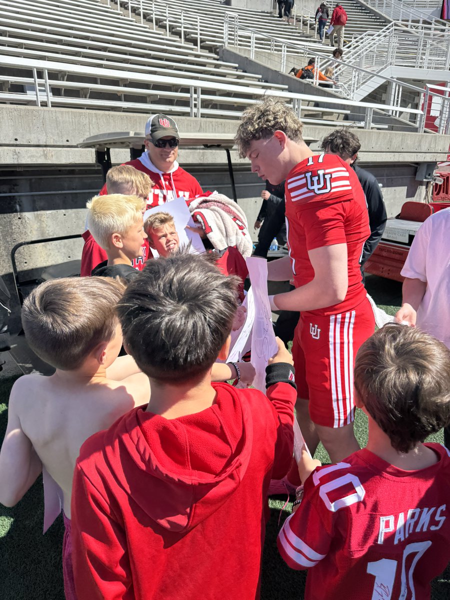 Spring game with <a href="/dilloncurtis07/">Dillon Curtis</a> ! <a href="/Utah_Football/">Utah Football</a>