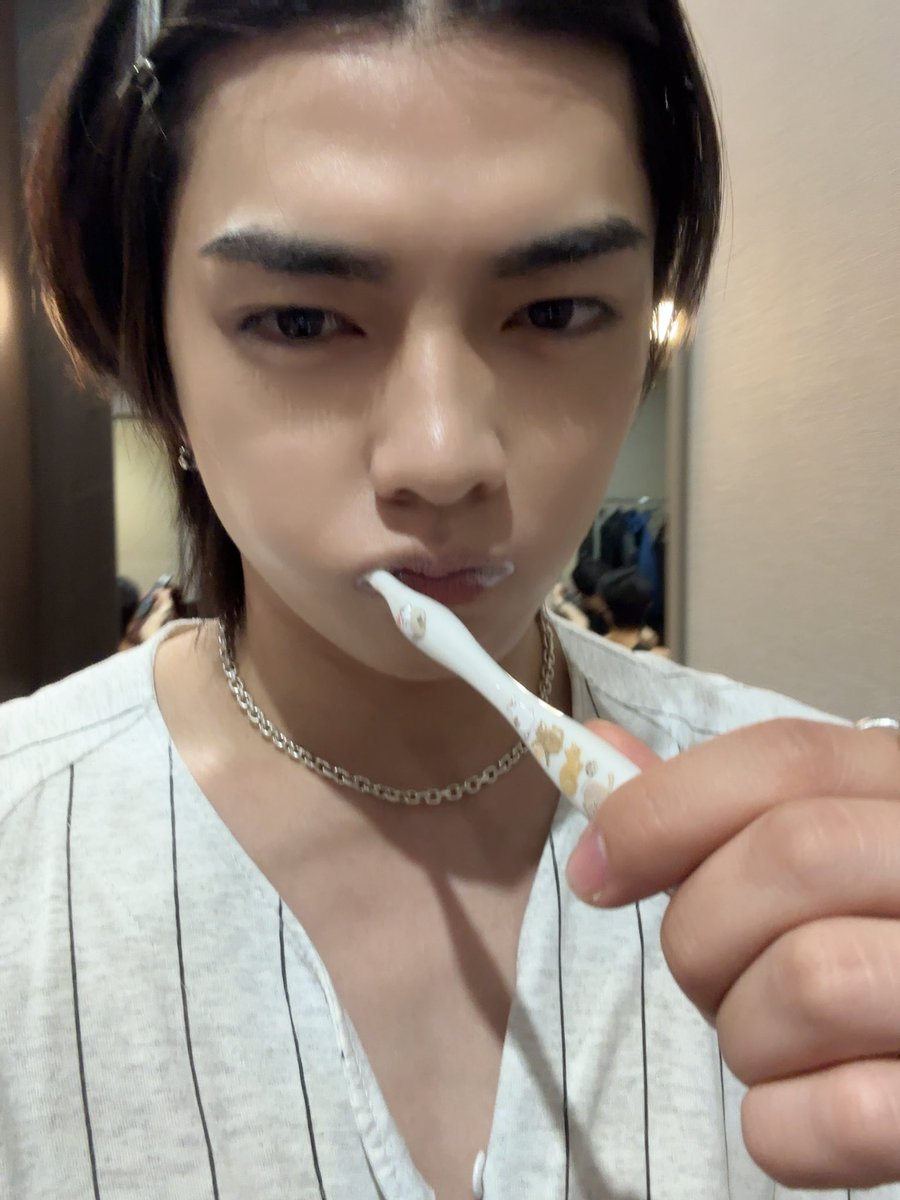 wildblue_ykme's tweet photo. [HAYATE]

福岡楽しかったばい〜
STARRYの声で耳が幸せでした💫

#WILDBLUE #WB_TOUR_TheFirstLight 
#宮武颯 #HAYATE https://t.co/7KULw7IXrS