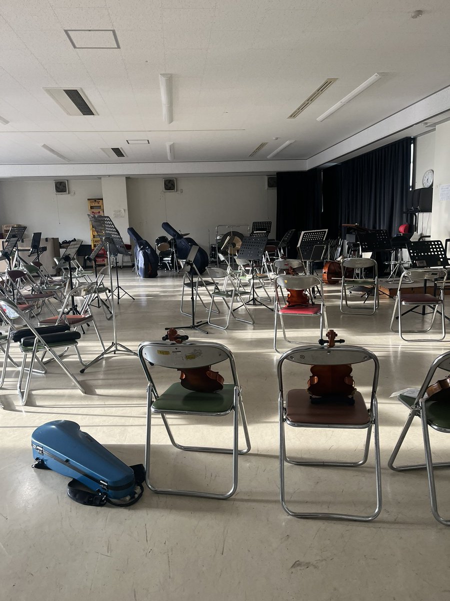 schulkamerad1's tweet photo. 21日のとんとん亭しめきります！
ありがとうございます😊

現時点で11名の入部が決定しました💕
来週も新歓楽しんでいきましょっ！🐢

#春から島大
#春から島大医学部
#春から島根大学
#シュールカメラート管弦楽団 https://t.co/FoDuyTVBS2