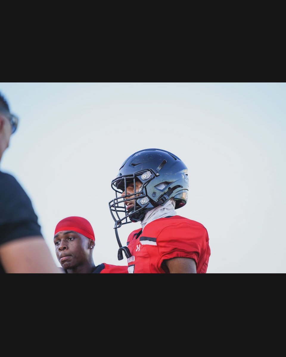 Dajuanjessie7's tweet photo. SPRING BALL AROUND THE CORNER READY TO MAKE MY MARK ON VARSITY…‼️@TD_4_TDs @B_Clark83 #willnotbeoutworked #WatchMeEat https://t.co/7Hx6hU5xL2