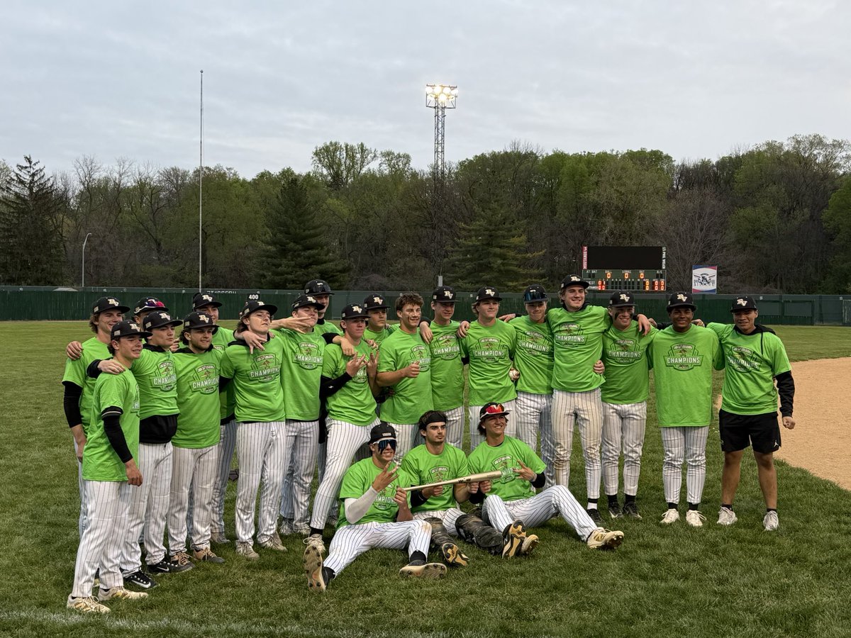 Tigers bring home the championship with a 2-1 extra inning win! #tigerbaseball #BVBoys