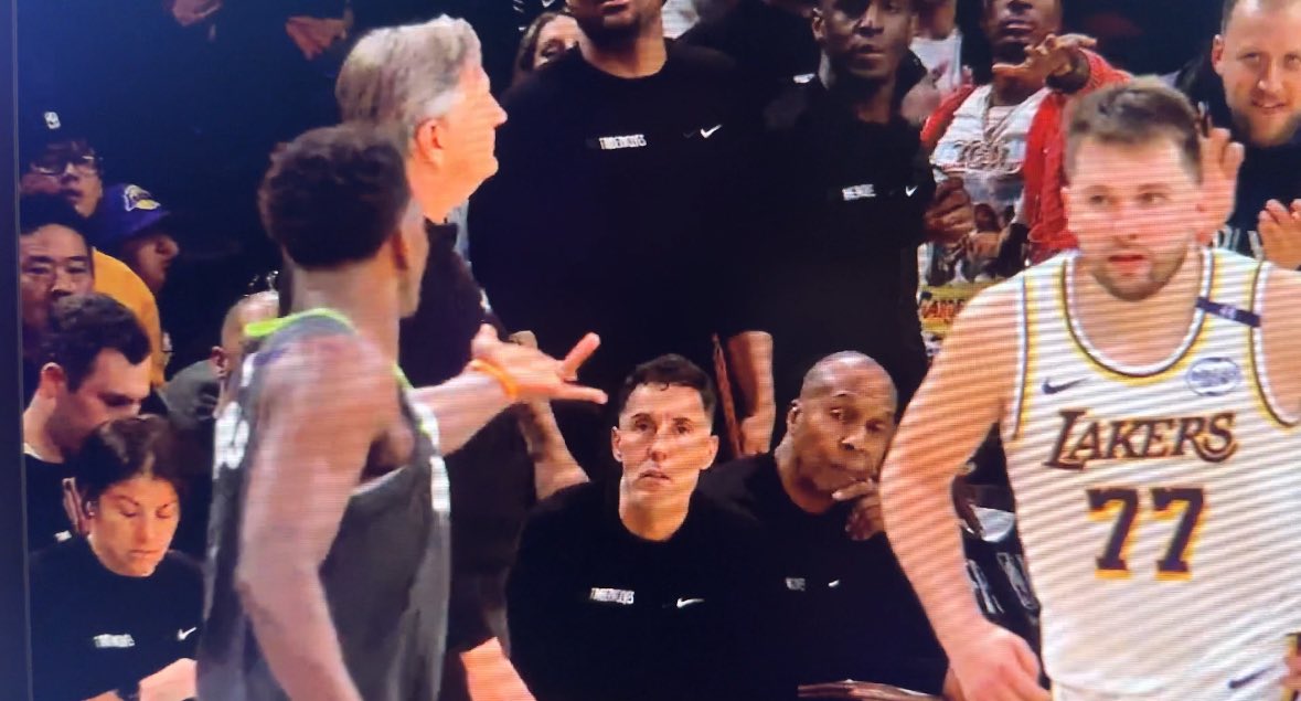 TheRoyalBeams's tweet photo. Did Ant hit Luka with the Spidey 🤣 https://t.co/c2uDF20z1e