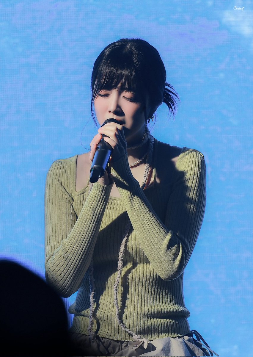 오늘을 보내는 사람 중에 가장 행복하기를😊

#수연이랑_벚꽃구경
#HAPPY_SUYEON_DAY 
#지수연 #수연 #SUYEON #JISUYEON