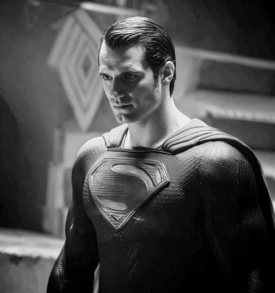 jkbaker1117's tweet photo. You're a criminal in Metropolis, which Superman would you be more afraid of? https://t.co/VQ4fOV8B9A