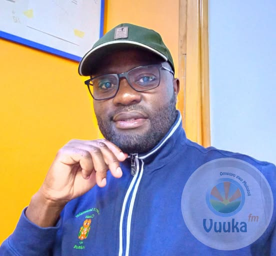 Vuuka FM (@vuukafm) on Twitter photo #kwizominya
Luka 24:34 "Mwami umali kusimuguka..."
Mirembe ji lisimuguka jumapiri ya karunu! Kwimba nikusangara mu Mwami! Karibu mu kipindi cho kwizominya. <a href="/kanzikabruce/">Bruce Kanzika</a> <a href="/OdondiAvuy57122/">Japheth Odondi Avuya</a> <a href="/Alumasajackson1/">Alumasa.Jackson1</a> <a href="/vihendaEdith1/">vihenda Edith</a> <a href="/VioletKarani2/">Violet Karani</a> <a href="/TynaKagasi2/">Tyna Kagasi</a> <a href="/SirBucachi/">Sir Wycliffe Bucachi Abu Webungo</a> <a href="/GOngachie/">Enga Lola Mwana</a> #kwizominya
Luka 24:34 "Mwami umali kusimuguka..."
Mirembe ji lisimuguka jumapiri ya karunu! Kwimba nikusangara mu Mwami! Karibu mu kipindi cho kwizominya. <a href="/kanzikabruce/">Bruce Kanzika</a> <a href="/OdondiAvuy57122/">Japheth Odondi Avuya</a> <a href="/Alumasajackson1/">Alumasa.Jackson1</a> <a href="/vihendaEdith1/">vihenda Edith</a> <a href="/VioletKarani2/">Violet Karani</a> <a href="/TynaKagasi2/">Tyna Kagasi</a> <a href="/SirBucachi/">Sir Wycliffe Bucachi Abu Webungo</a> <a href="/GOngachie/">Enga Lola Mwana</a>