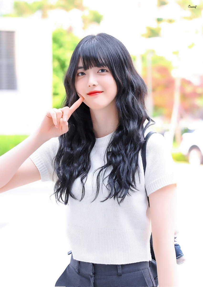 Cooing_0420's tweet photo. 오늘을 보내는 사람 중에 가장 행복하기를😊

#수연이랑_벚꽃구경
#HAPPY_SUYEON_DAY 
#지수연 #수연 #SUYEON #JISUYEON https://t.co/UjF0hBLAmH
