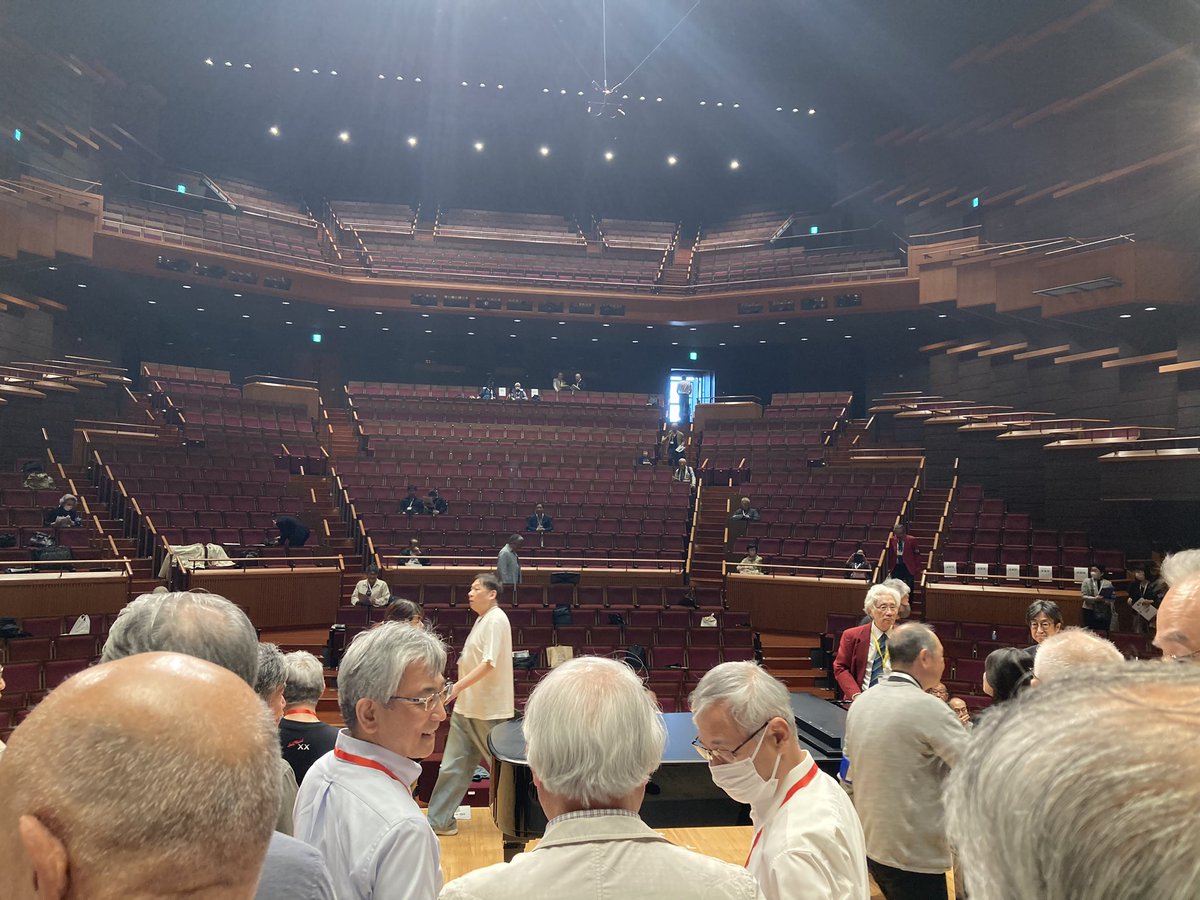 tlt1925_'s tweet photo. JAMCA小田原に来ました。朝から各団体順次リハを行ない、合同曲も楽しく練習しました。知っている方にもご挨拶でき、午後から本番。楽しみましょう。 https://t.co/mVmc83RkSF
