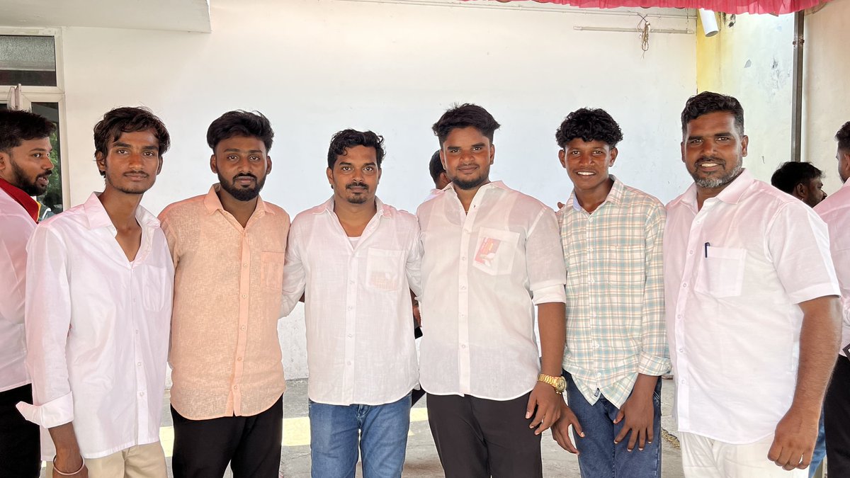 RonaldMsr's tweet photo. தவெக தகவல் தொழில்நுட்ப் பிரிவு மற்றும் சமூக ஊடகப்பிரிவு ஆலோசனை கூட்டத்தில்

அண்ணன் @CTR_Nirmalkumar
அவர்களுடன் https://t.co/288xoPw07R