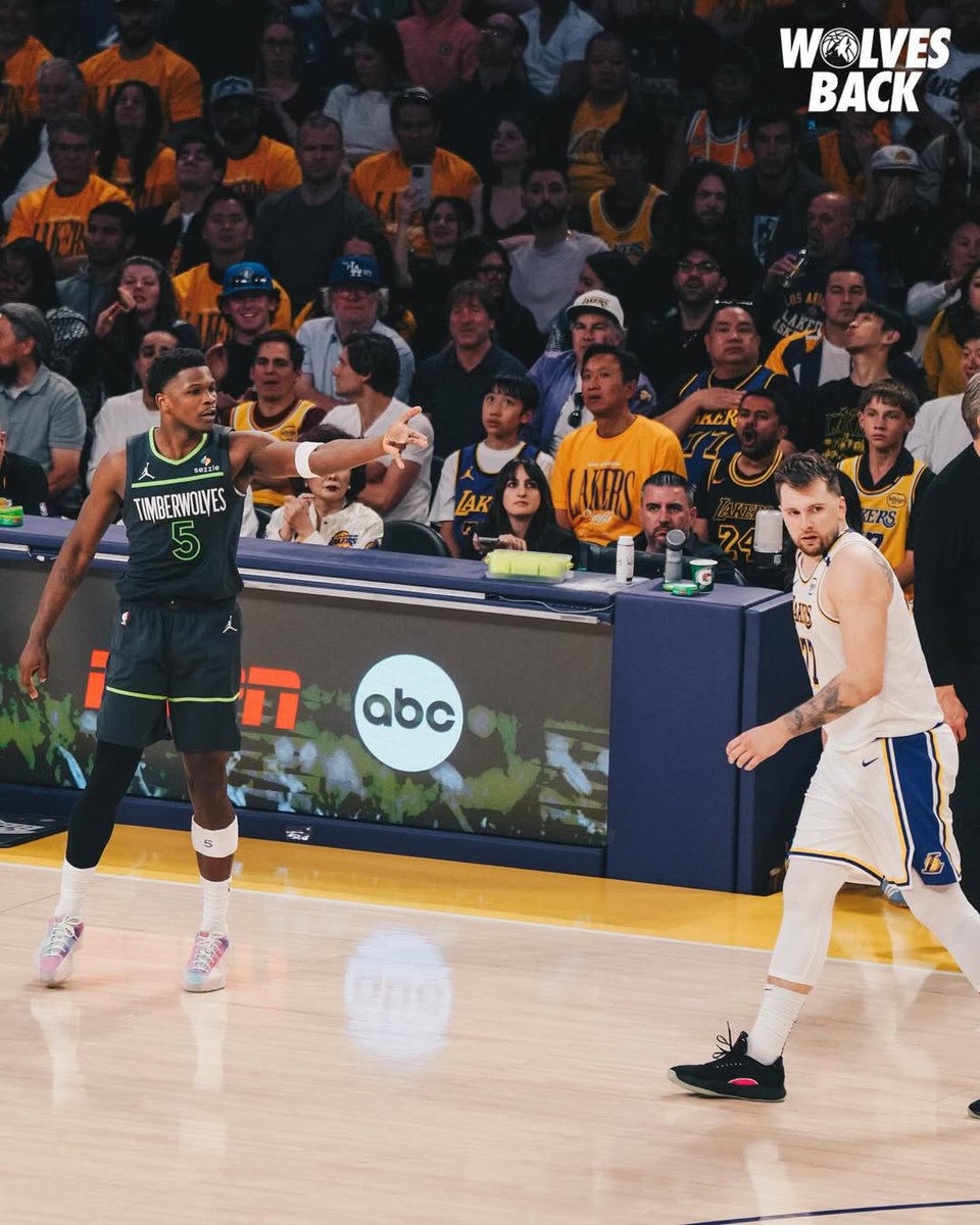 Wolves Lead (@twolveslead) on Twitter photo 