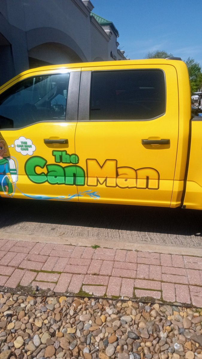 GameofCans's tweet photo. #Everywherewego https://t.co/YnUg9wPQpp