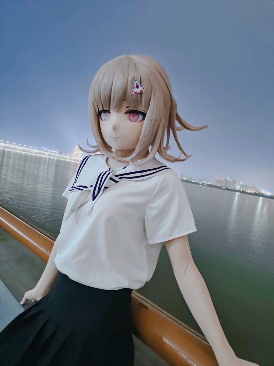 江边～