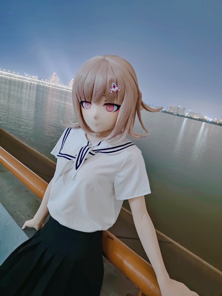 _ranfa_'s tweet image. 江边～