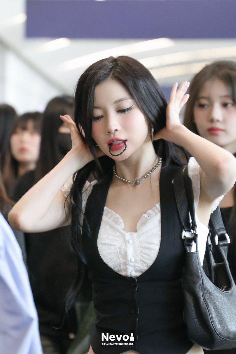A3ri_luv's tweet photo. https://t.co/EWQauVvWR7
