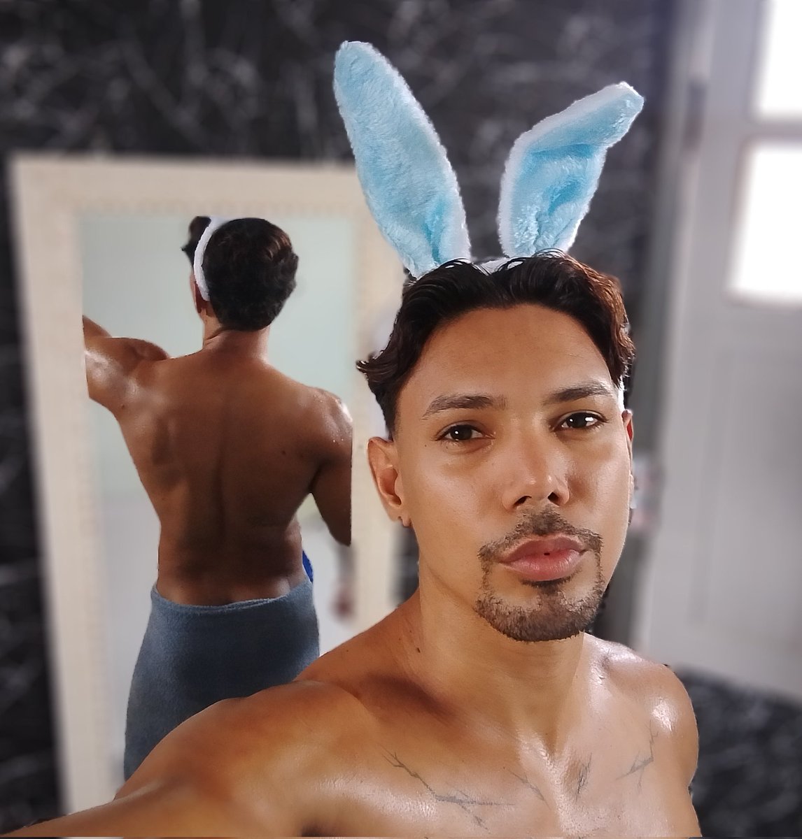 Alvnetto1's tweet photo. Feliz Páscoa 🐰 https://t.co/4TFU9lwCpy
