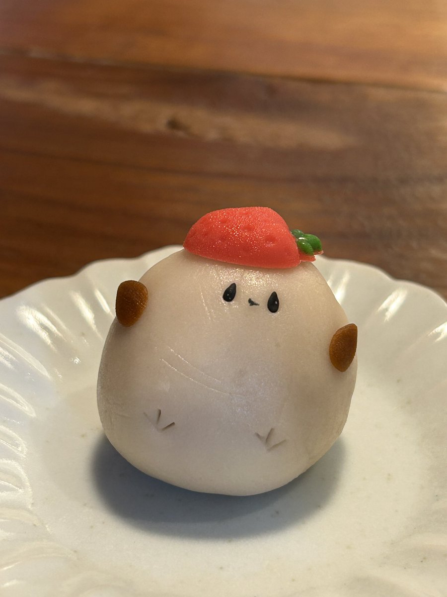 오목눈이 화과자 한입에 와앙
개귀엽죠