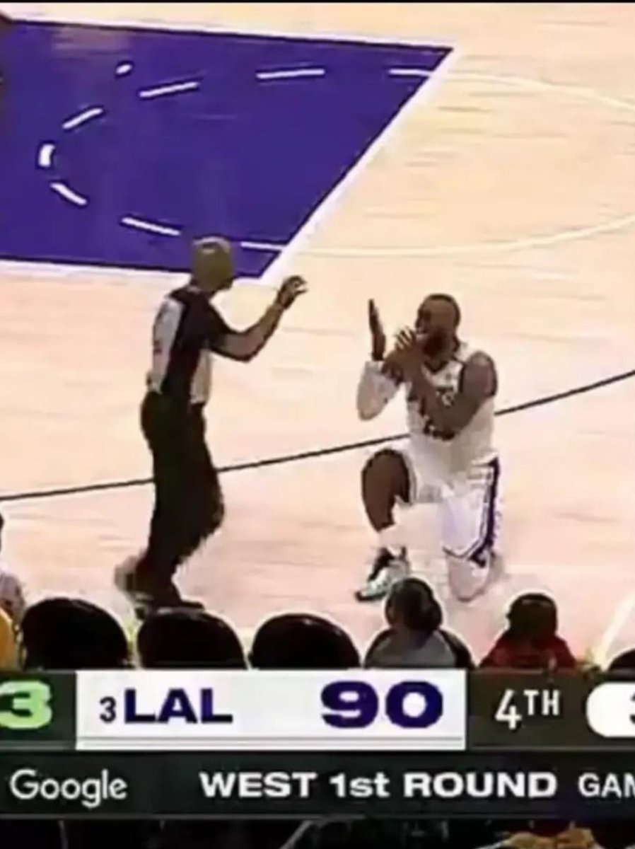 LeBron proposed to the refs tonight ❤️