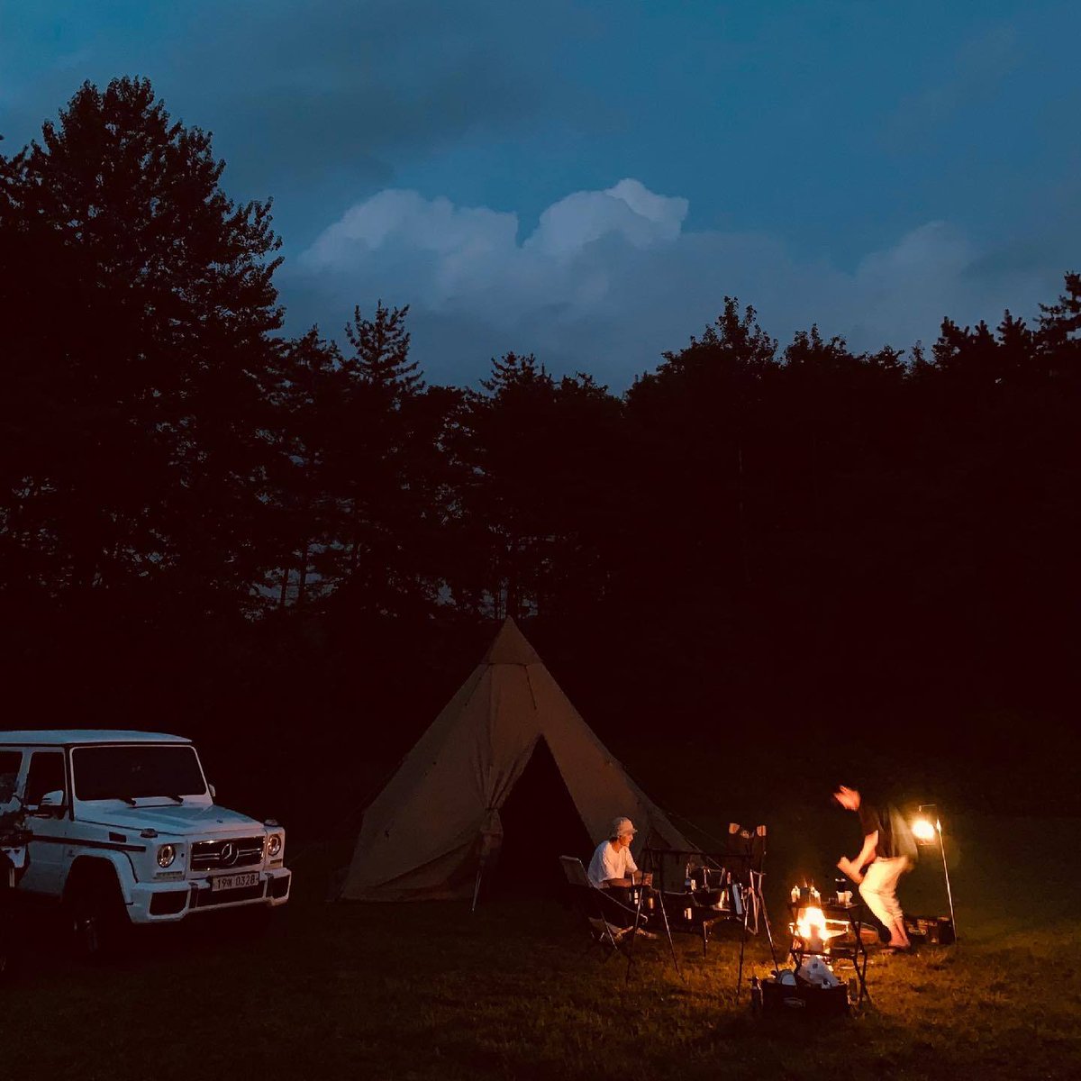duckdyo923's tweet photo. 캠핑 조아 고앵이⛺️🌿 https://t.co/bAftYsZuW6