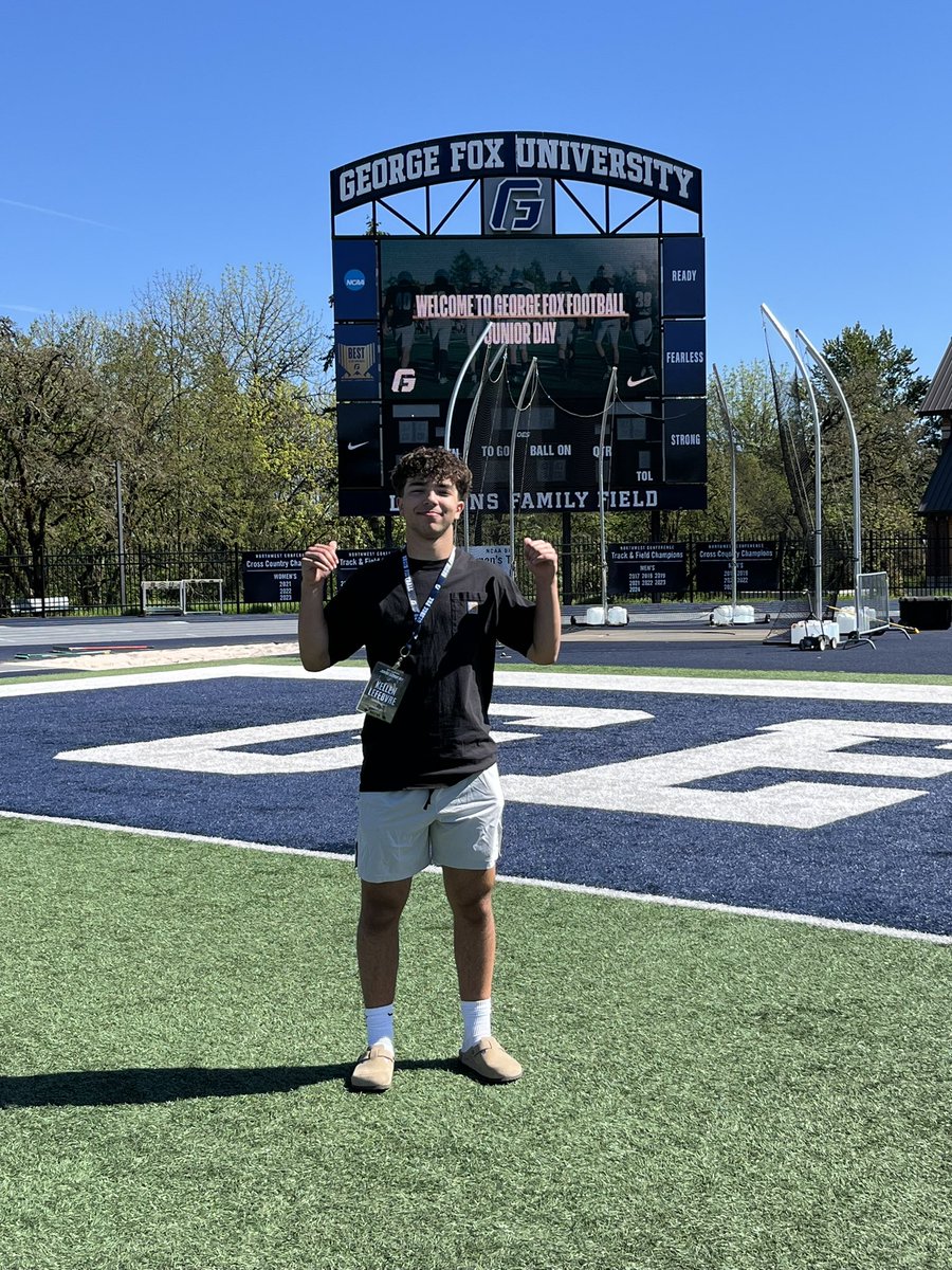 kellen_lefebvre's tweet photo. Thank you @CoachReynoldsT and @GFUFootball for the invite to the junior day! Had an awesome time seeing your campus and learning more about the program. #GoBruins https://t.co/3qdGVMKBgY