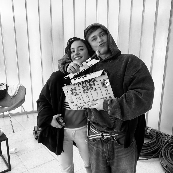 <a href="/vosyasabess_/">juu</a> — <a href="/marreyarmy/">agus ❁</a> y yo; 𝒂𝒏𝒕𝒐 𝒚 𝒗𝒂𝒍𝒆𝒏