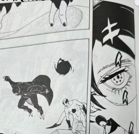 O Mangá TODA HORA focando SEMPRE no olho direito da Sarada quando ela usava o poder, com as onomatopeias do "som" do poder em volta, sangrando até, mas, sim, é por acaso sim... kkk a pelo amor de Momoshiki gente.